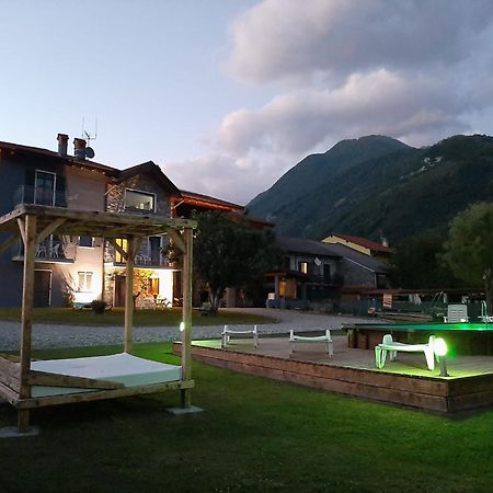 Bed and Breakfast Casa Rosso Blu Sorico Exterior foto