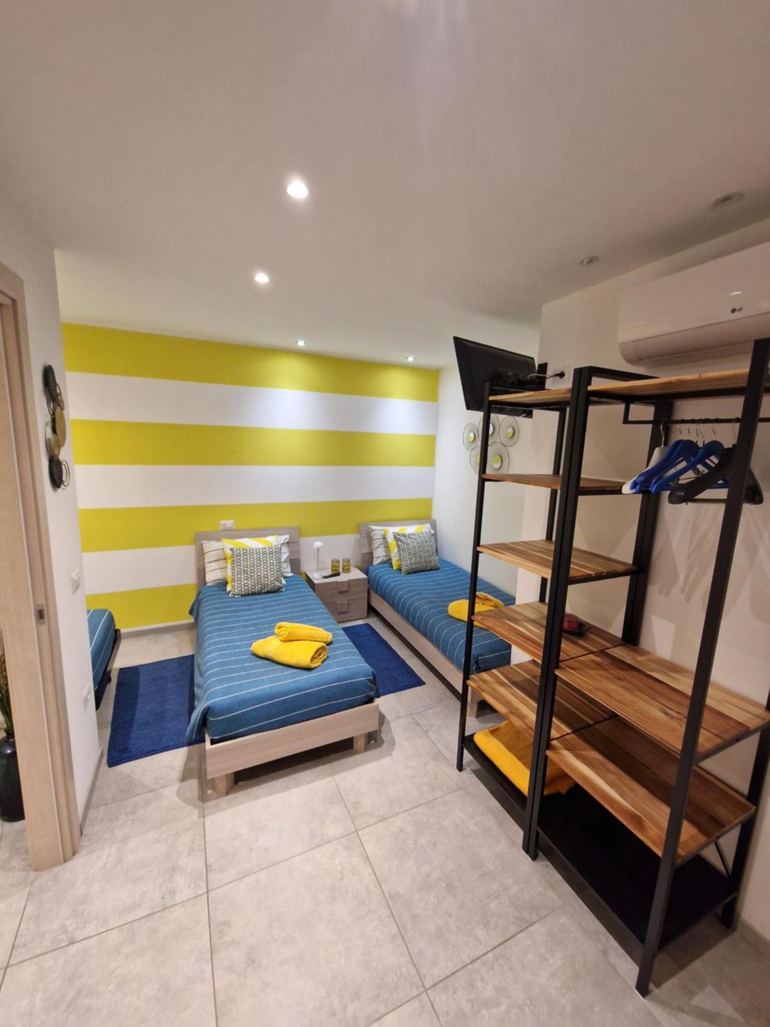 Bed and Breakfast Casa Rosso Blu Sorico Exterior foto
