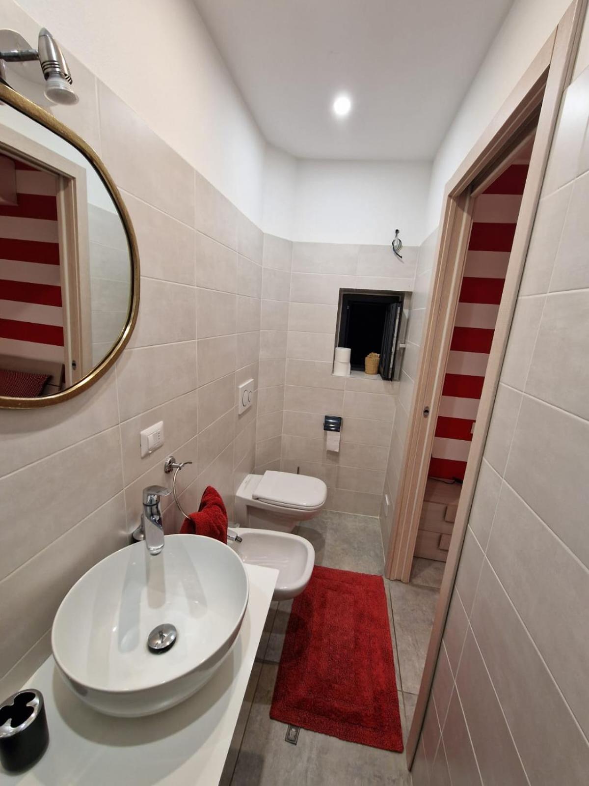 Bed and Breakfast Casa Rosso Blu Sorico Exterior foto